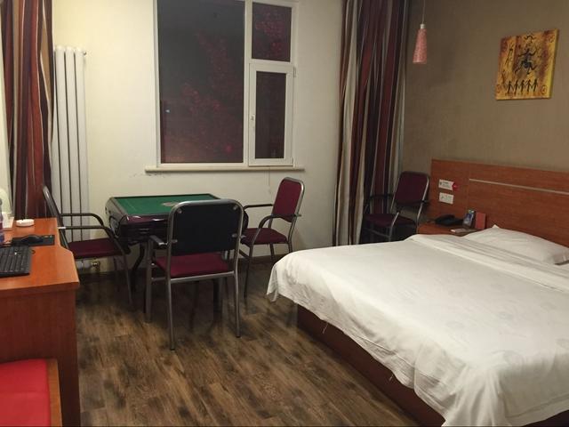 Thank Inn Chain Hotel Shangxi Changzhi Daqing Road Bagian luar foto